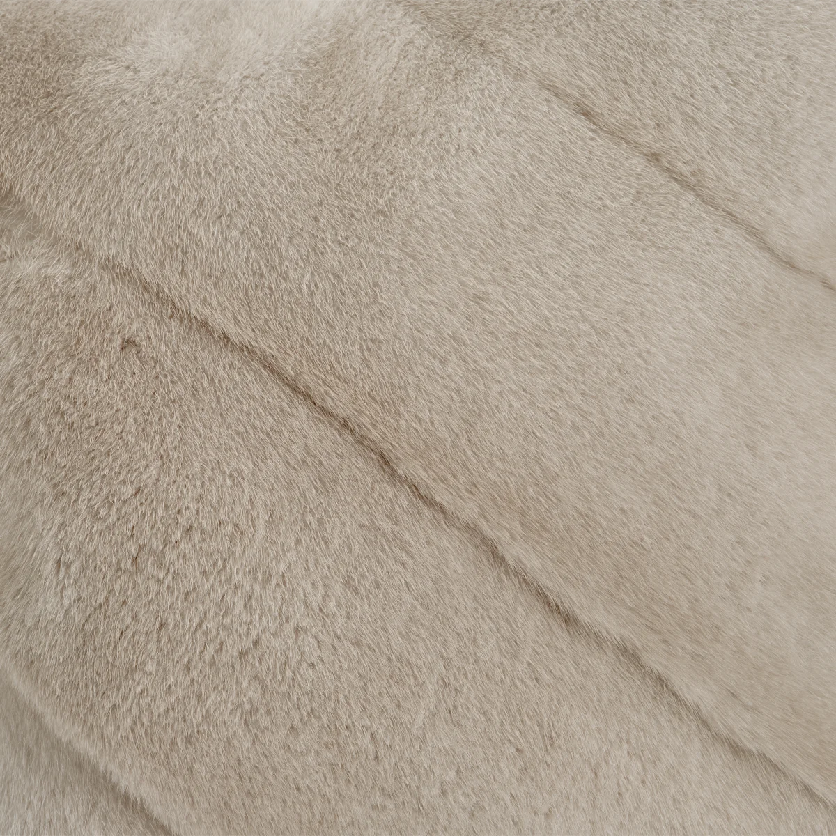 BACK TO SIDE - NATURAL MINK CUSHION