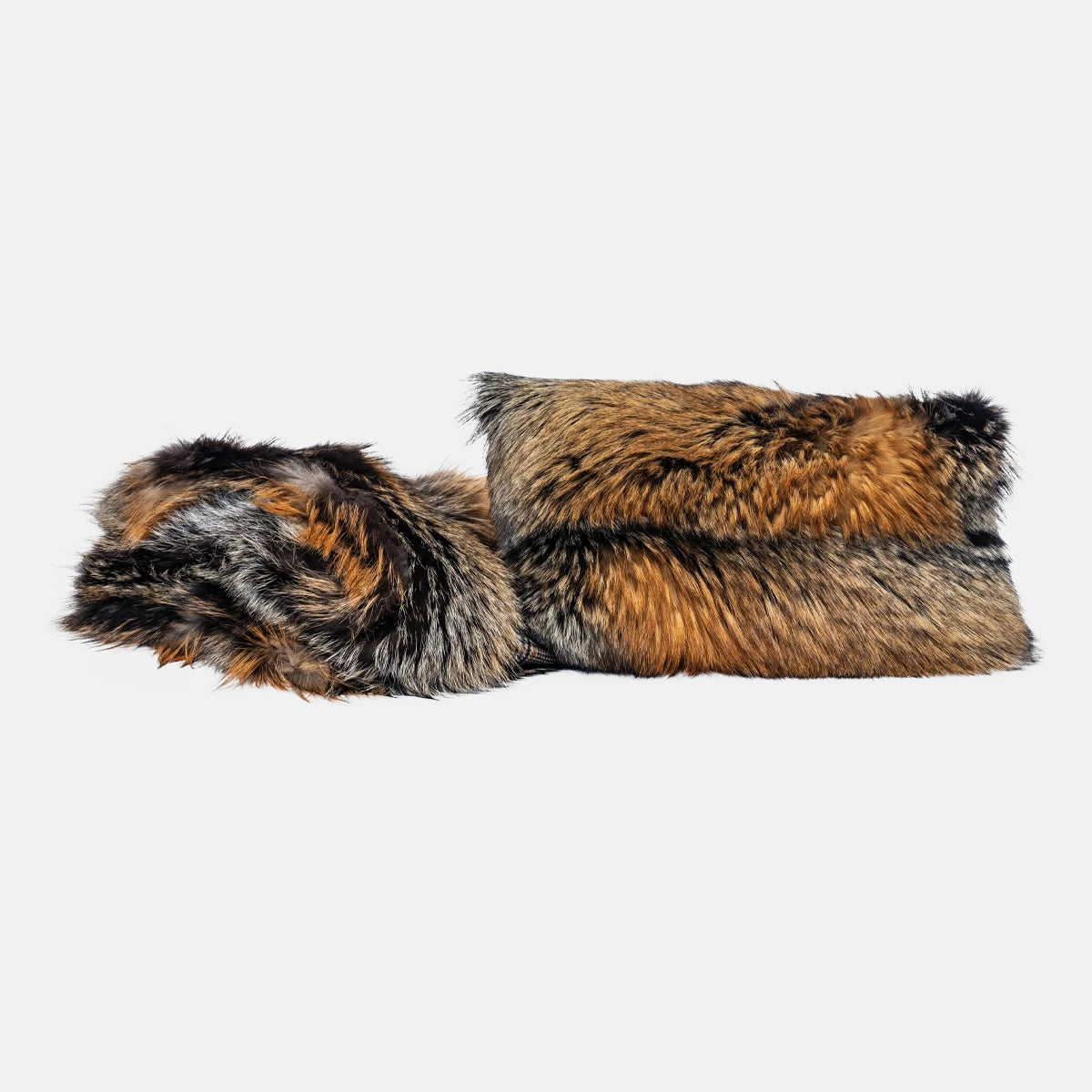 GOLDEN TREASURE - GOLD CROSS FOX CUSHION & THROW BLANKET SET