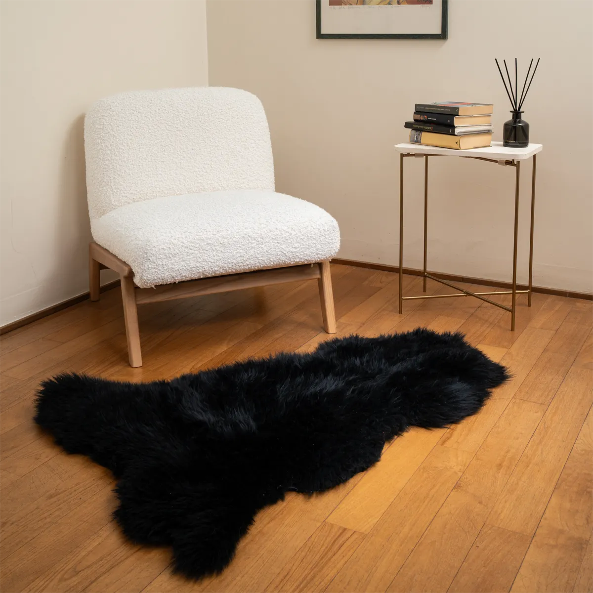 OLLENGO RUG - BLACK SHEARLING SHEEPSKIN RUG