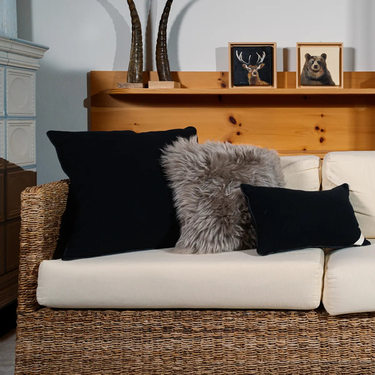 BLACK - CASHMERE FABRIC LUMBAR CUSHION