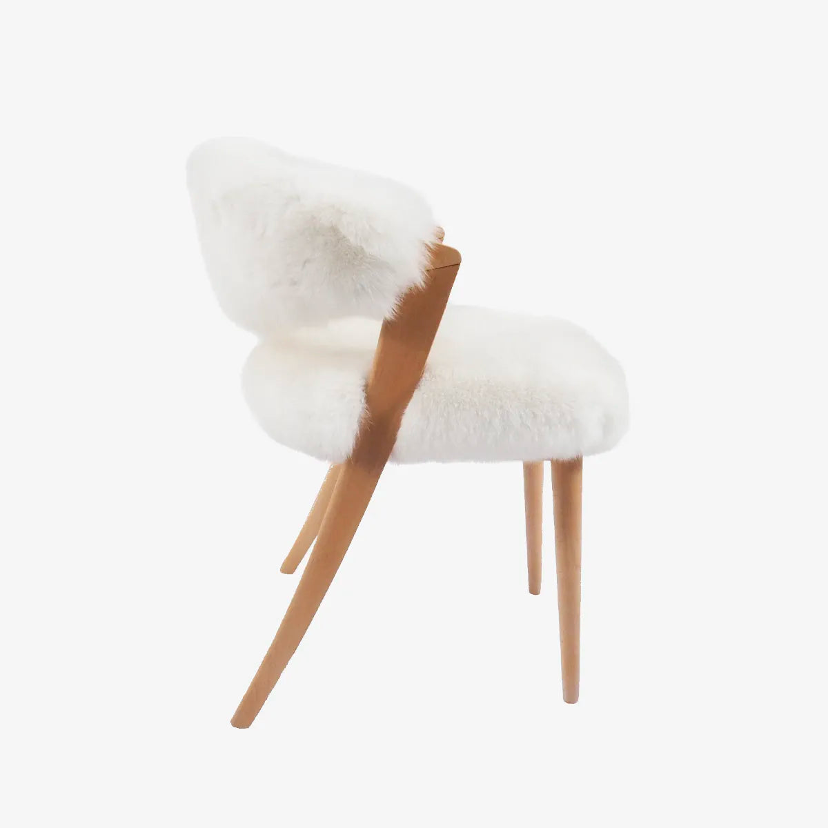 FLUFFY - NATURAL FOX CHAIR