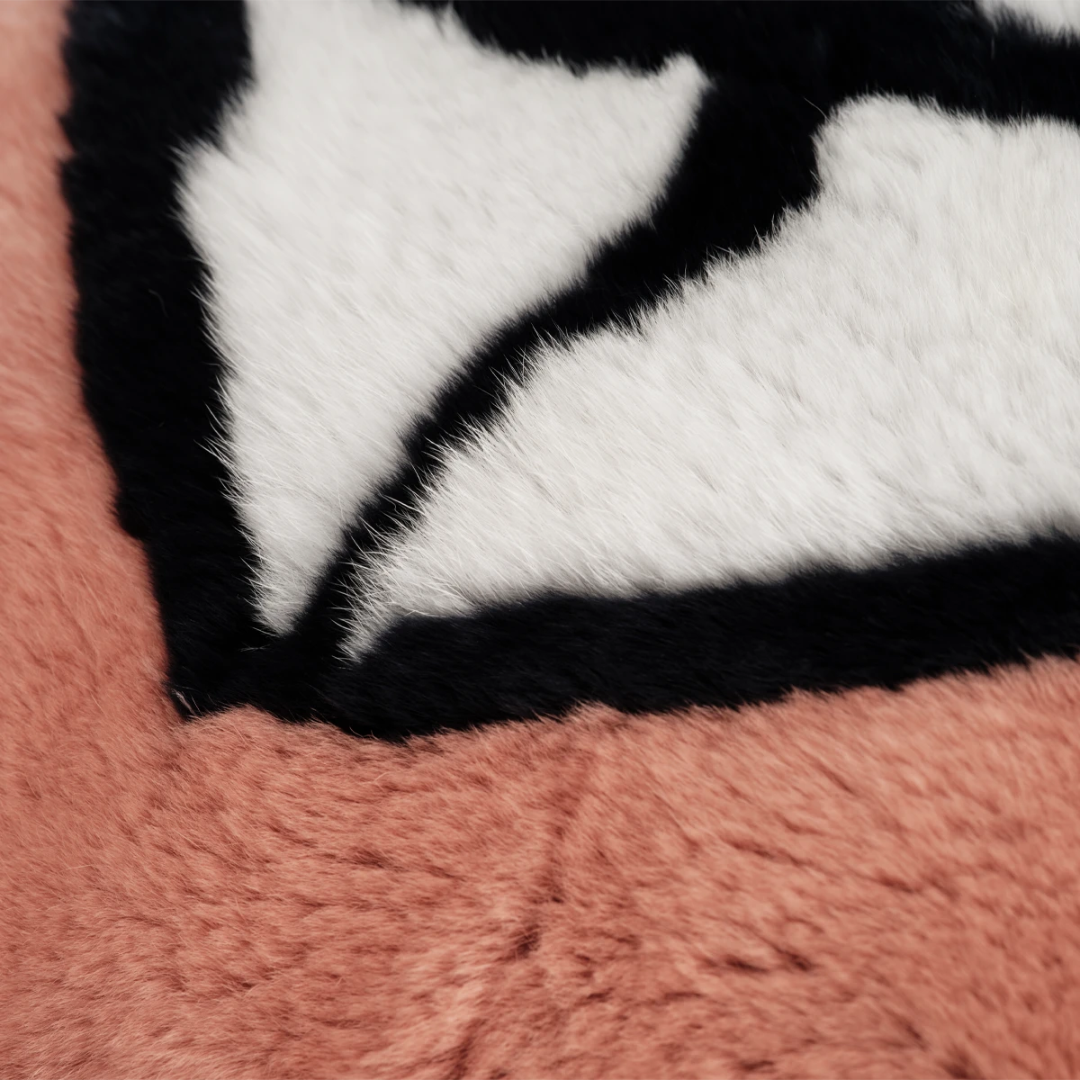 DIAMOND - DOUBLE SIDE SUPERIOR LAPIN CUSHION