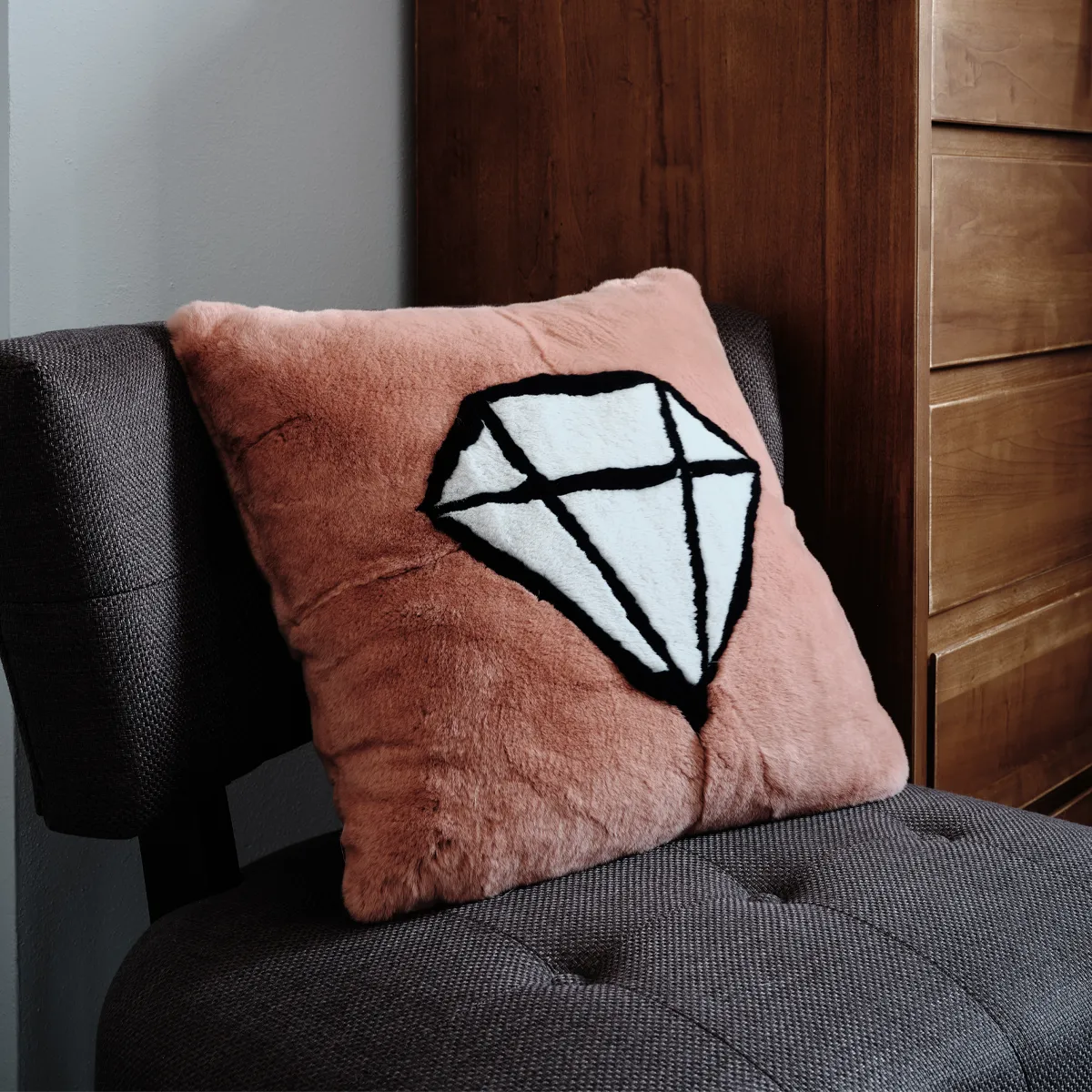 DIAMOND - DOUBLE SIDE SUPERIOR LAPIN CUSHION